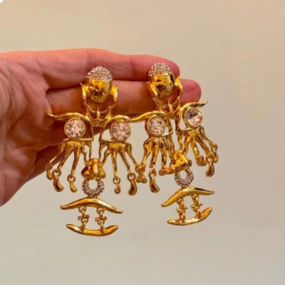 Schiaparelli Surrealist Inspired Large Statement Earrings Gold Designer … - Picture 8 of 13